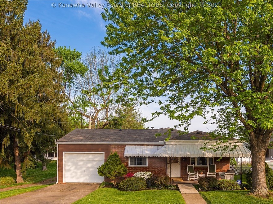 503 25th St, Dunbar, WV 25064 - photo 1