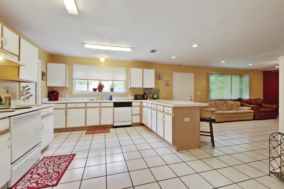 1204 Francisco Dr, Tallahassee, FL 32304 - photo 1