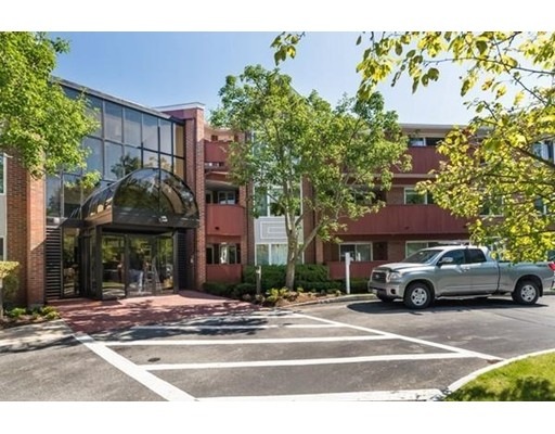 Rosemary Ridge unit 321, Needham Heights, MA 02494 - photo 1