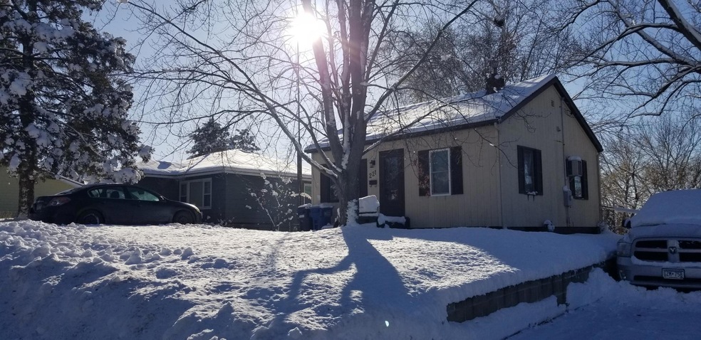 221 4th Ave N, Sauk Rapids, MN 56379 - photo 1