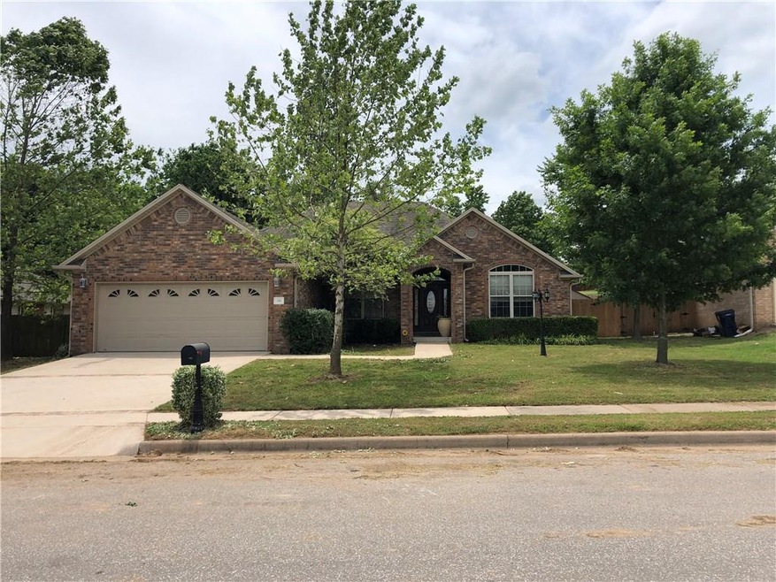 1141 Musket St, Prairie Grove, AR 72753 - photo 1