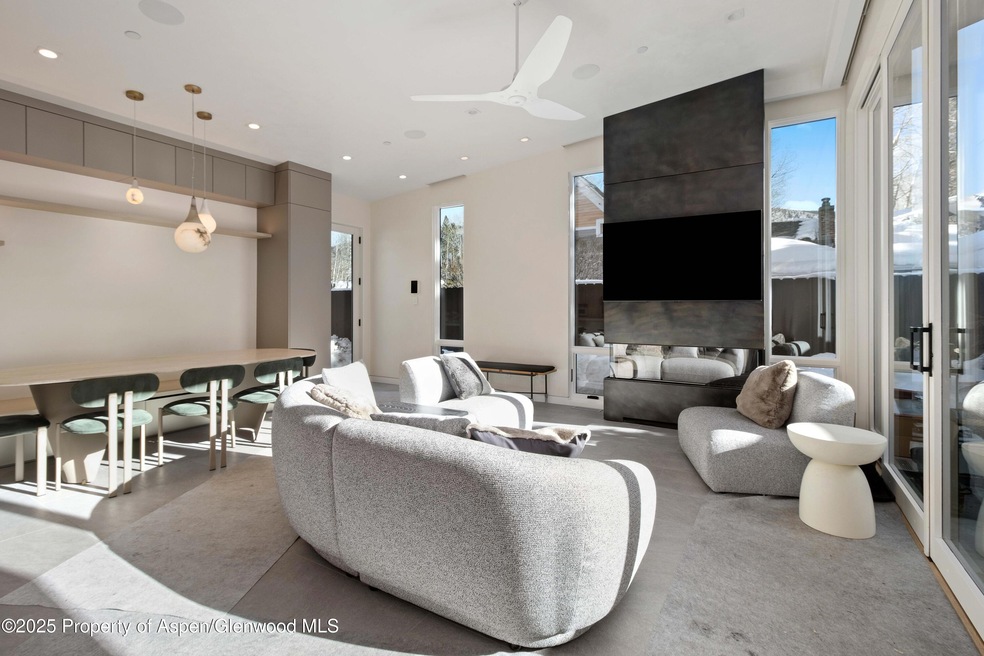 211 W Main Street