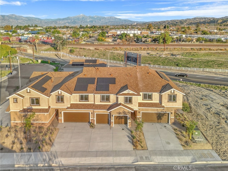 902 S Hert St, Colton, CA 92324 - photo 1