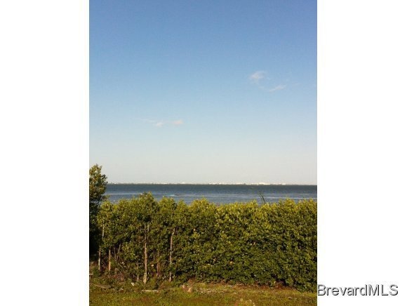 110 Utopia Cir, Merritt Island, FL 32952 - photo 1