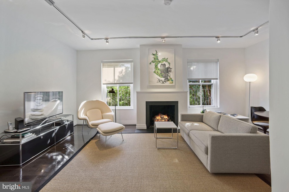 3250 N St NW unit 2B, Washington, DC 20007 - photo 1