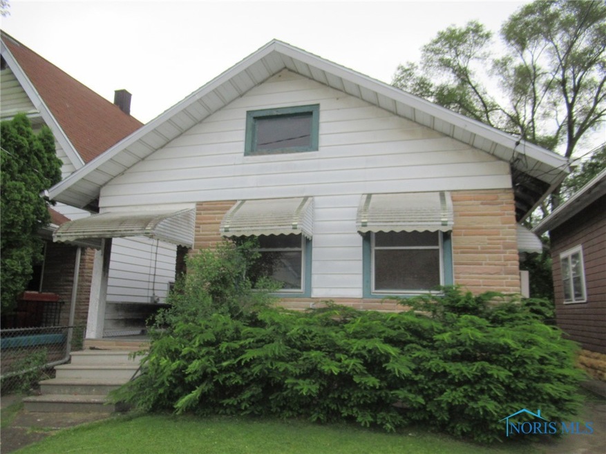 649 Curtis Street