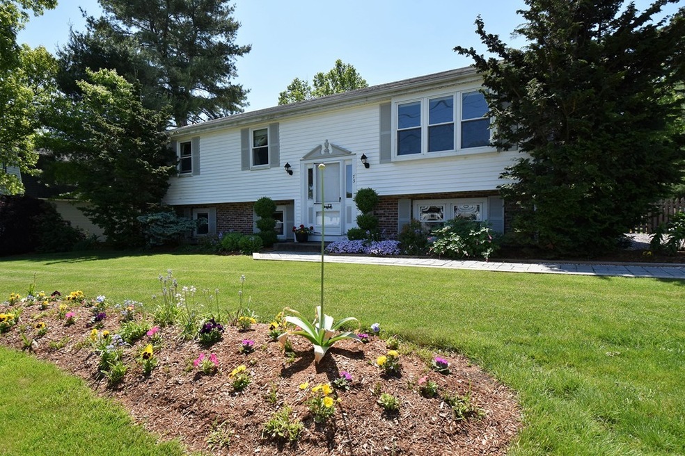 73 Summer St, Rockland, MA 02370 - photo 1