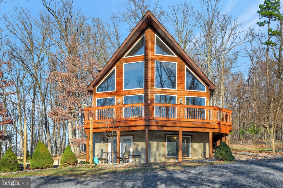 863 Cressen Dr, Gerrardstown, WV 25420 - photo 1