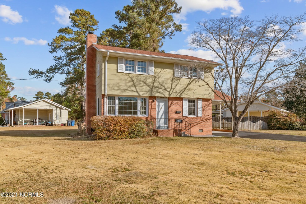 1001 Daniel Dr, Jacksonville, NC 28540 - photo 1