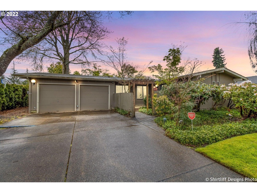 2070 Terresa Ave, Eugene, OR 97408 - photo 1