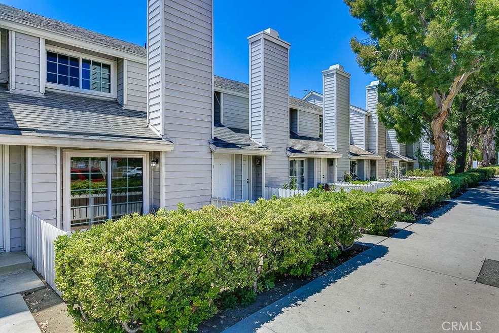 14380 Foothill Blvd unit 10, Sylmar, CA 91342 - photo 1