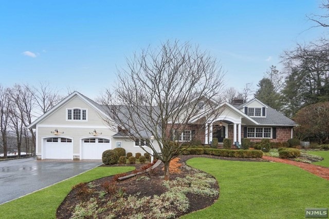 27 Drake Ln, Upper Saddle River, NJ 07458 - photo 1