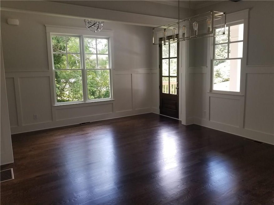 1272 Kingsview Cir SE, Smyrna, GA 30080 - photo 1