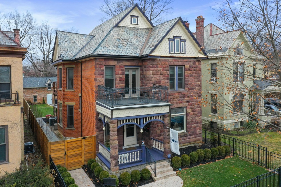 1309 Neil Avenue