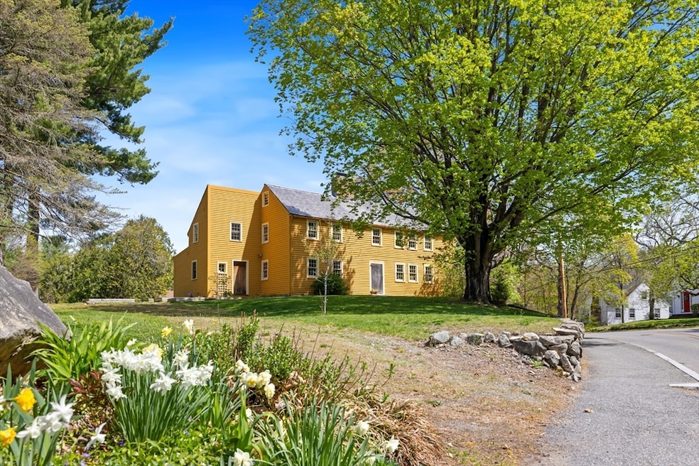 483 Franklin St, Reading, MA 01867 - photo 1