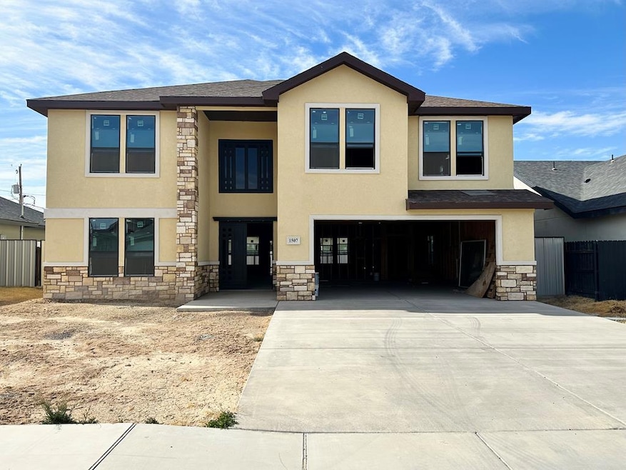For Sale $643,000