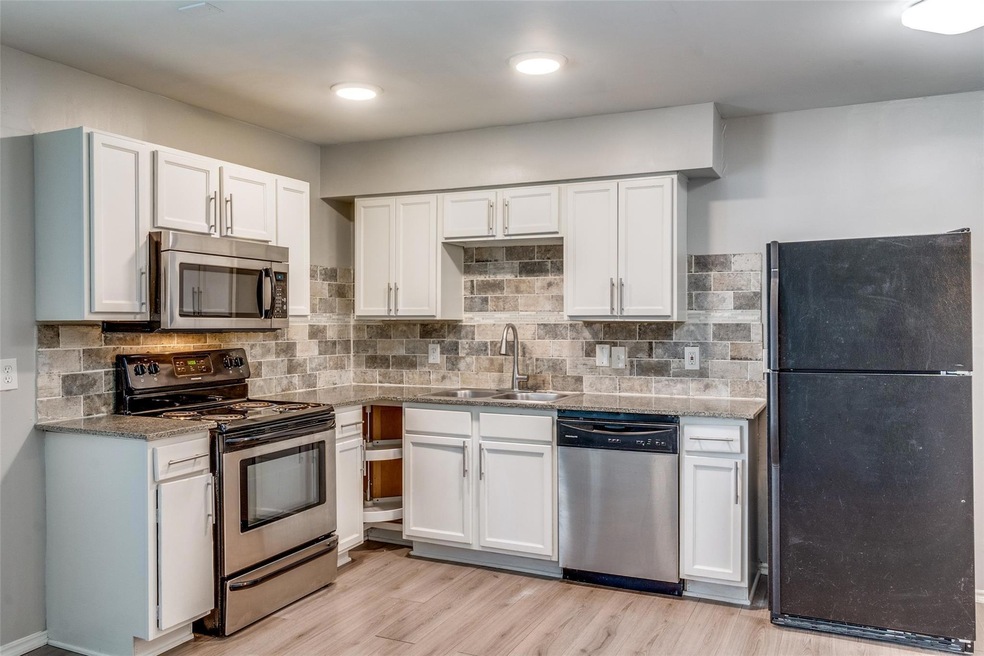 5444 Gaston Ave unit 103, Dallas, TX 75214 - photo 1