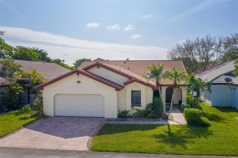 Sold $685,000 • Co-Listing Agent