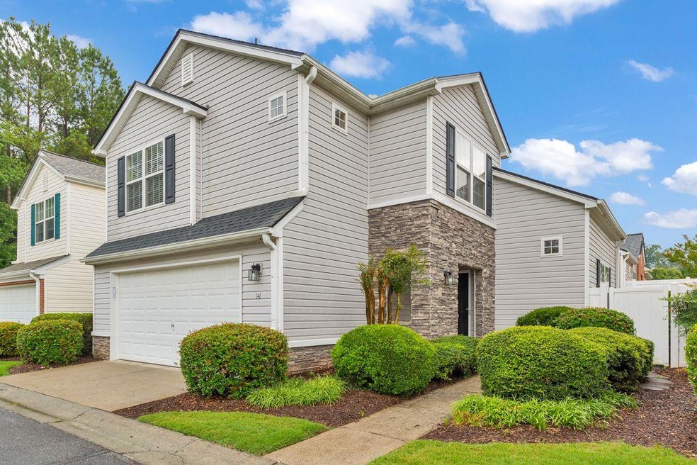 141 W Oaks Place, Woodstock, GA 30188 - photo 1