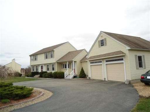 34 Blackberry Fields Rd, Dracut, MA 01826 - photo 1