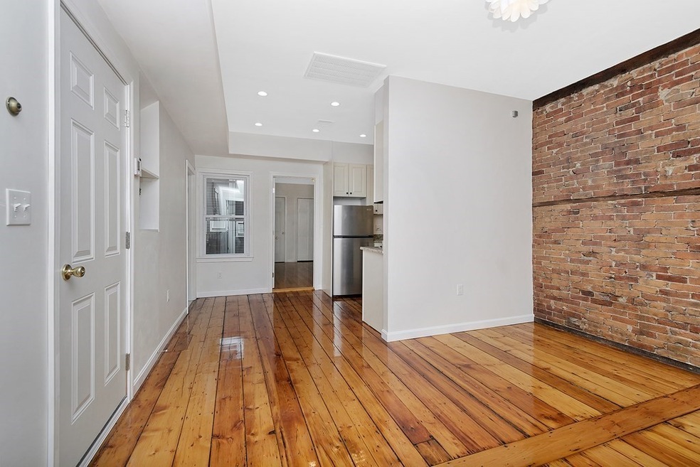 43 Mystic St unit 2, Charlestown, MA 02129 - photo 1