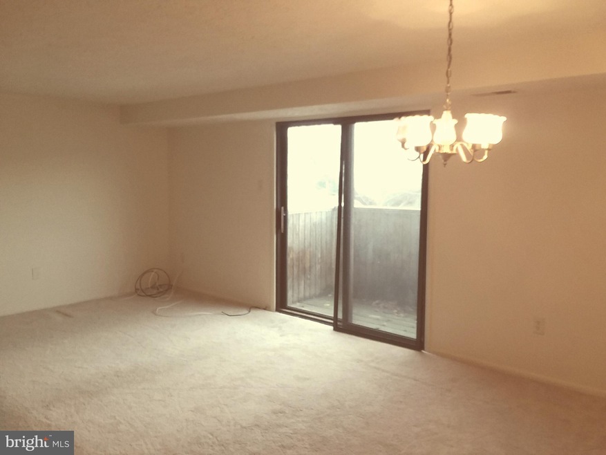 19605 Gunners Branch Rd unit E, Germantown, MD 20876 - photo 1