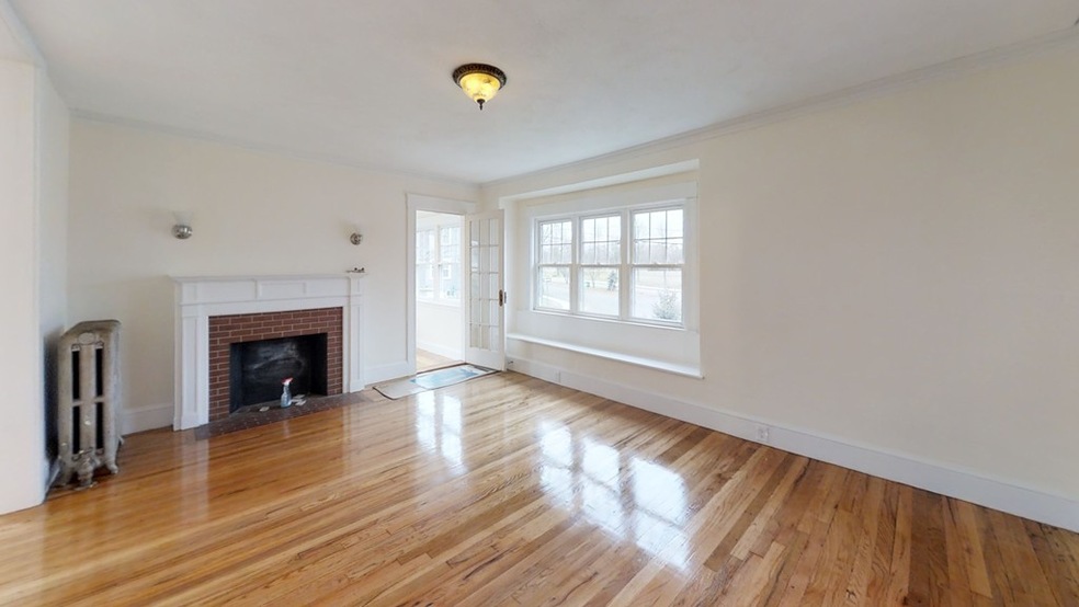 135 Playstead Rd unit 1, Medford, MA 02155 - photo 1