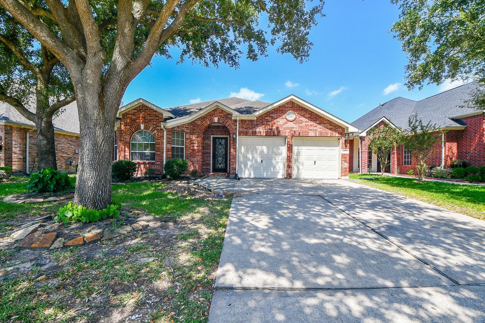 8515 Split Branch Ln, Houston, TX 77095 - photo 1