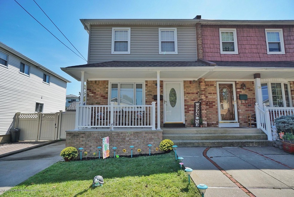 28 E Augusta Ave, Staten Island, NY 10308 - photo 1