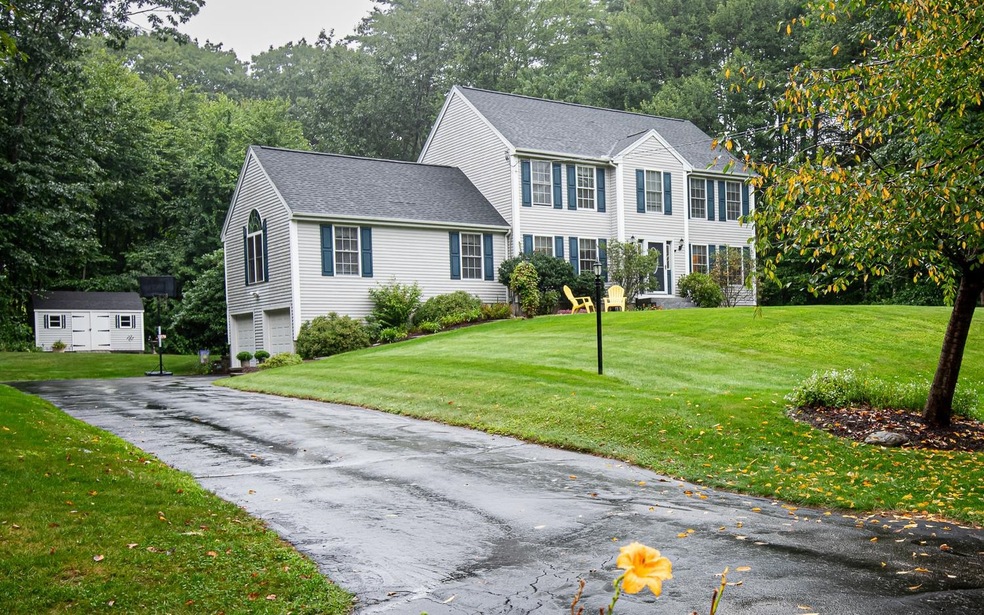 18 Ginaco Rd, Epping, NH 03042 - photo 1