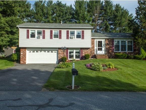 8 Douglas Dr, Salem, NH 03079 - photo 1