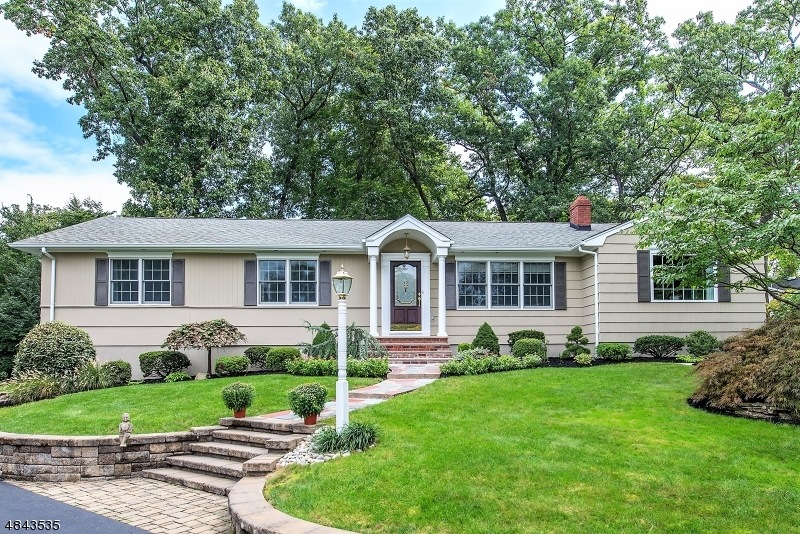 18 Birch Hill Dr, Whippany, NJ 07981 - photo 1