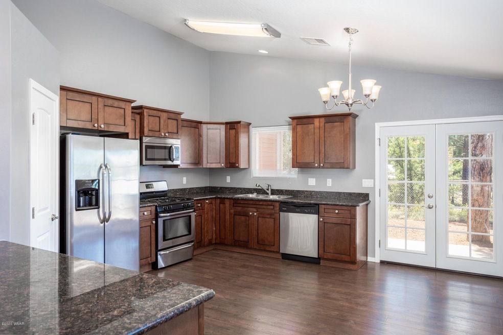 190 N Canyon Loop, Show Low, AZ 85901 - photo 1