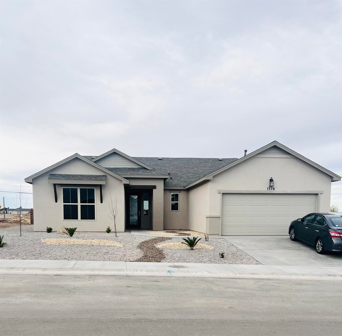 1376 San Carlos St, Alamogordo, NM 88310 - photo 1