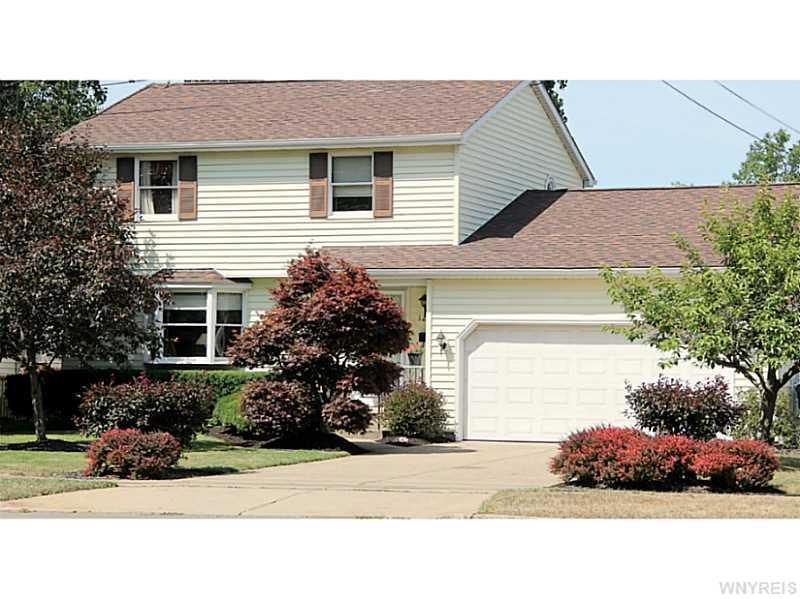 1210 Nash Rd, North Tonawanda, NY 14120 - photo 1