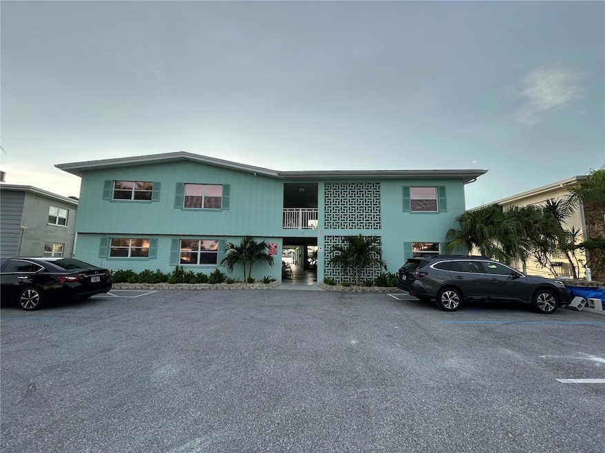 125 104th Ave unit 2, Treasure Island, FL 33706 - photo 1