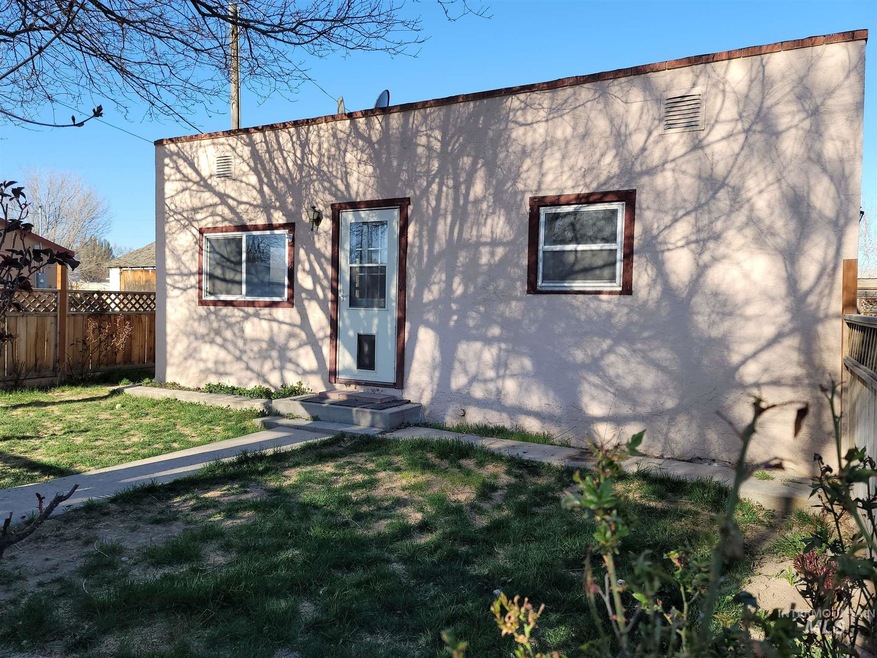 144 Kerry St, Marsing, ID 83639 - photo 1