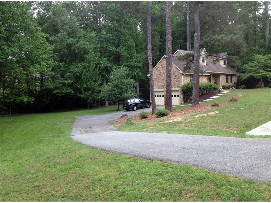 4462 Old Suwanee Rd, Sugar Hill, GA 30518 - photo 1