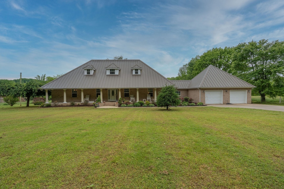 For Sale $439,900 • Co-Listing Agent