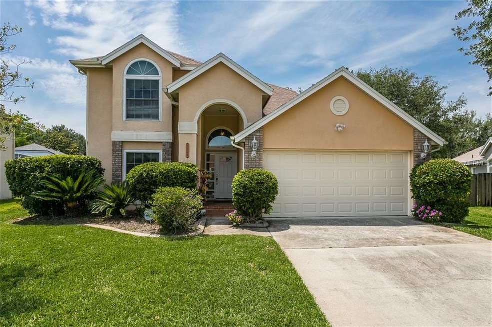 Great 3 bedroom 2.5 bath home located on a quiet c