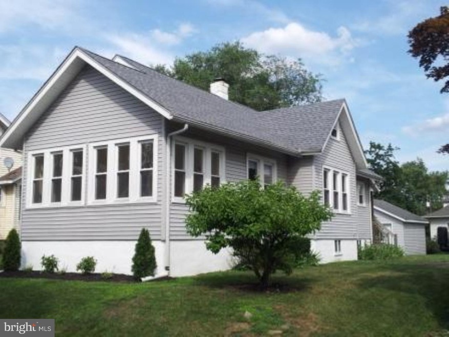 238 E Knight Ave, Collingswood, NJ 08108 - photo 1