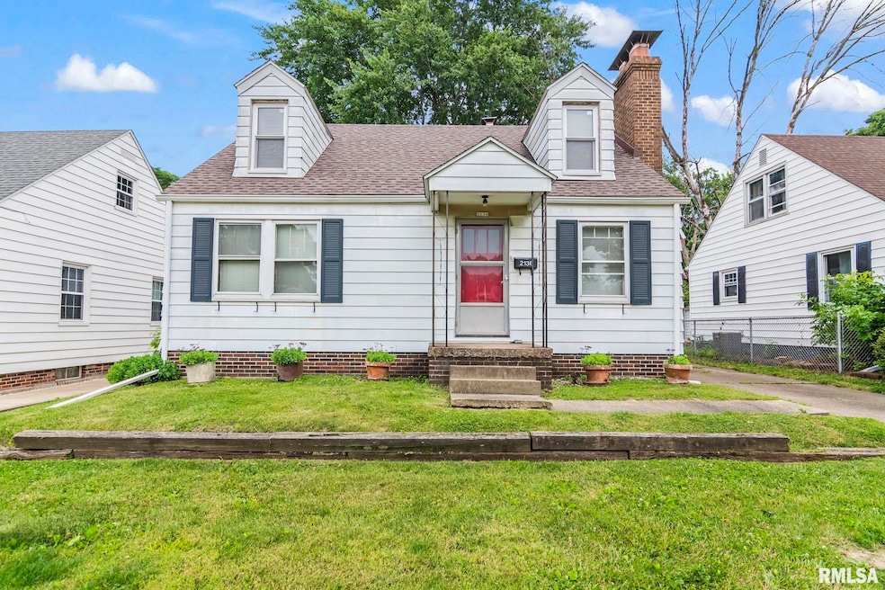 Pending $89,900 • Co-Listing Agent