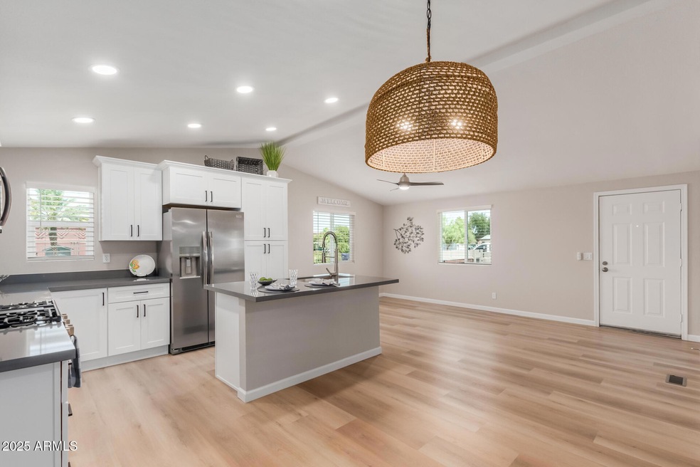 531 S 89th Place, Mesa, AZ 85208 - photo 1