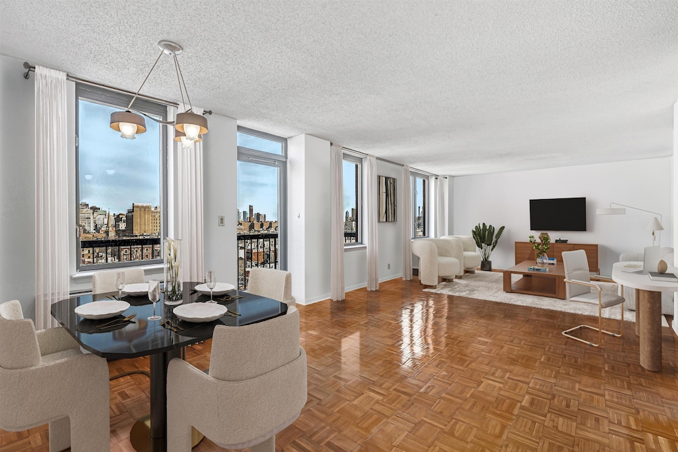 Sold $1,650,000 • Co-Listing Agent