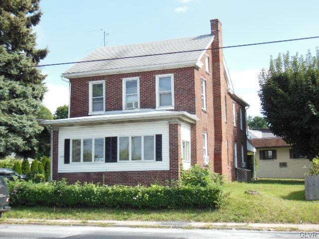 2 unit apartment building