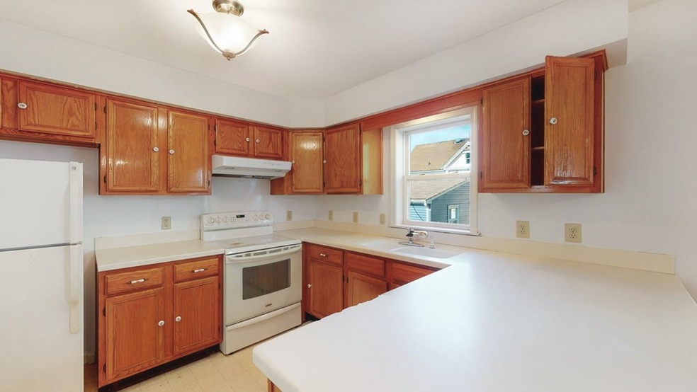 Sold $425,000 • Co-Listing Agent