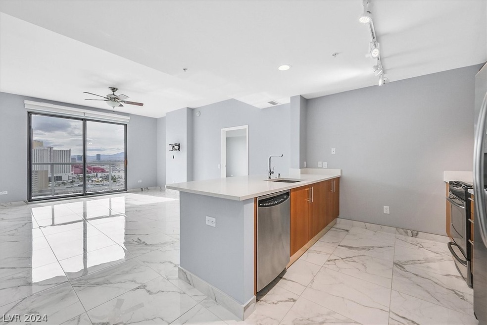 Allure Las Vegas unit 2002, Las Vegas, NV 89102 - photo 1