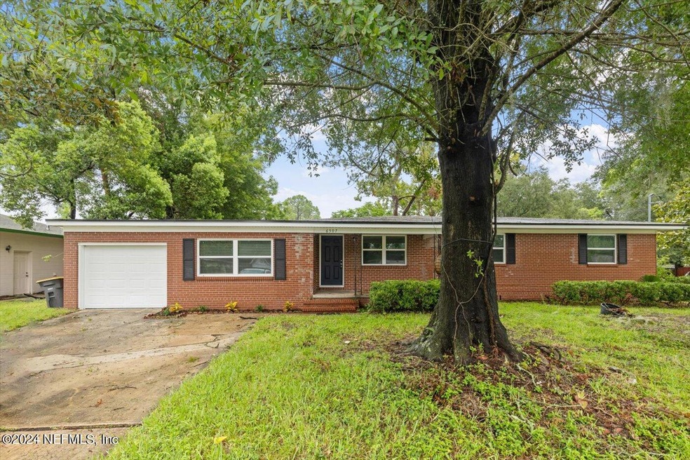 6507 Harlow Blvd, Jacksonville, FL 32210 - photo 1
