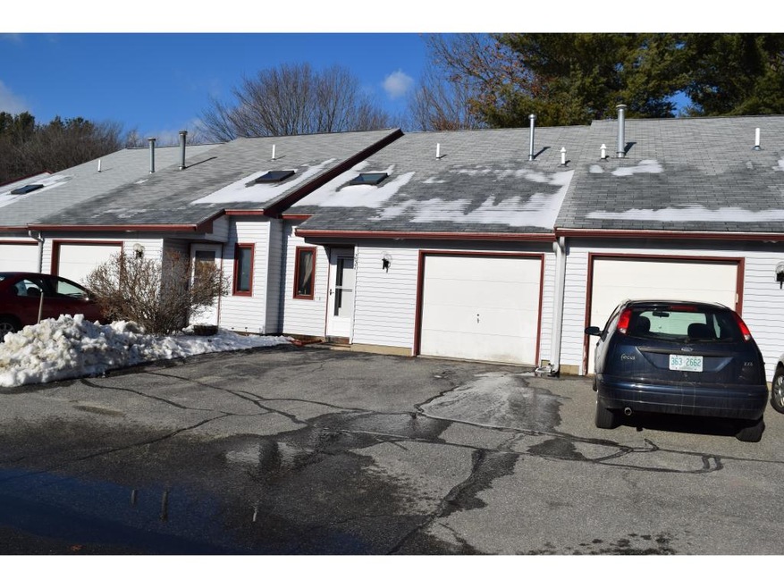 237 Stonebridge Dr unit 237, Nashua, NH 03063 - photo 1