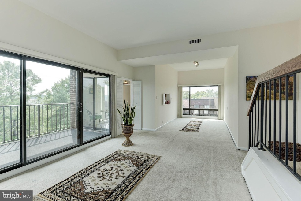 110 Roberts Ln unit 401, Alexandria, VA 22314 - photo 1